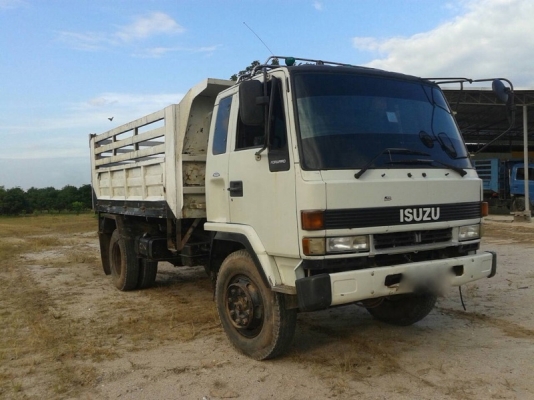 รถอีซูซุ 6 ล้อดั้ม FTR  165 แรงม้า. ปี 34  สนใจติดต่อ 081 - 6079515