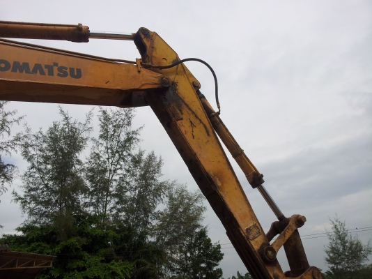 KOMATSU PC300-6รถทำงานปกติไฟฟ้าแอร์ดีเอกสารพร้อมลดกันสุดๆไปเลย