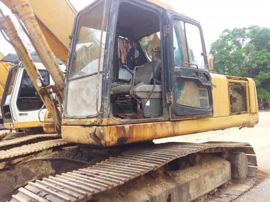 KOMATSU PC300-6รถทำงานปกติไฟฟ้าแอร์ดีเอกสารพร้อมลดกันสุดๆไปเลย