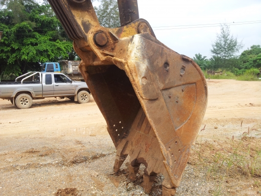 KOMATSU PC300-6รถทำงานปกติไฟฟ้าแอร์ดีเอกสารพร้อมลดกันสุดๆไปเลย