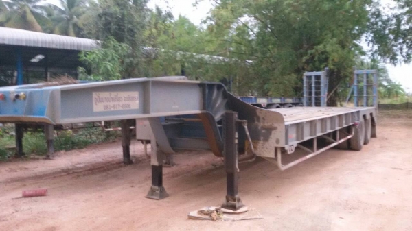 ขายหางโลว์เบด 2เพลา,3เพลา ทั้งหมด5หาง ติดต่อปิ่น 081-917-6906