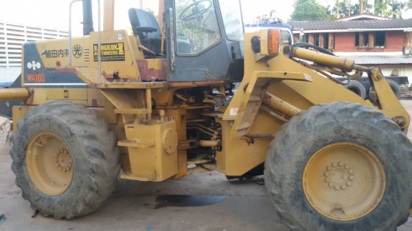 ขายรถตักWA100 ต่อแขนขยายบุ้งกี๋ ราคา1,000,000บาท ติดต่อปิ่น 081-917-6906