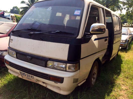 ขายด่วน  รถตู้นิสสัน  ราคาพอดี  ใช้งานได้ตามปกติ  เอกสารพร้อม