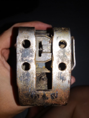 เครื่องเลื่อยชัก Dewalt ใช้ไฟ 110v กินกระแส 6 แอมป์  Made In USA