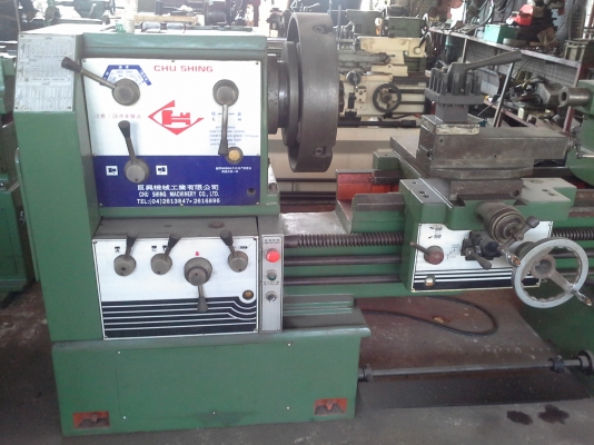เครื่องกลึง 6 ฟุต CHU SHING เกียร์บล็อค 3 เพลา พร้อมเบรค สะพานเกลียว 2 รุ่นหนัก รุ่นหัวโต คอแท่นลึก รูเพลา 3 นิ้ว สภาพเครื่องสวยสมบูรณ์ เสียงเงียบแน่นทุกเกียร์ พร้อมใช้งาน เครื่องกลึง 6 ฟุต CHU SHING เกียร์บล็อค 3 เพลา พร้อมเบรค สะพานเกลียว 2 รุ่นหนัก รุ่นหัวโต คอแท่นลึก รูเพลา 3 นิ้ว สภาพเครื่องสวยสมบูรณ์ เสียงเงียบแน่นทุกเกียร์ พร้อมใช้งาน