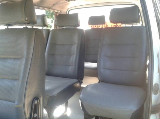 ขายรถตู้สภาพพร้อมใช้งาน TOYOTAหัวจรวจปี39 สภาพพร้อมใช้งาน เครื่องดีแชชซีเดิม ภายในสวย แอร์เย็น