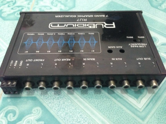 ปรีแอมป์ RUBIDIUM 7แบนมือสอง สภาพสวยเดิม แนวฟังดีมาก ขาย 1550 บาท