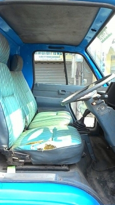 NKR รถห้างเครื่อง88แรงม้า