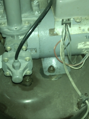 ปั็มน้ำอัตโนมัติ HITASHI ตัดต่อเองเมื่อมีการเปิดก๊อกน้ำแล้วแรงดันเพิ่มขึ้นหรือลดลง