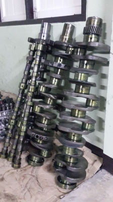 ข้อเหวี่ยง  DAEWOO  DE 08 TIS &middot;