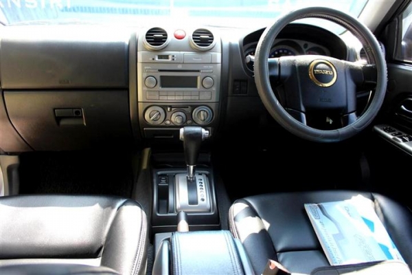 2008ISUZU 3.0 DMAX SPACECAB GOLD SERIES ABS เกียร์ออโต้ เจ้าของขายเอง วิ่งน้อย สภาพดี 2008ISUZU 3.0 DMAX SPACECAB GOLD SERIES ABS เกียร์ออโต้ เจ้าของขายเอง วิ่งน้อย สภาพดี