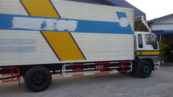 ขายรถ 6 ล้อใหญ่ HINO สิงไฮเทคFF3H195แรงม้า สภาพสวยเดิม มีตู้ให้เลือก มีตู้. 10 บานอยู่ครับ แนนจัด520000 เครื่องดี คัชชีสวย เดิม กระจกไฟฟ้า แอร์เย็น ยาว7.20เมตร รถห้างแท้ พร้อมใช้งานเลยครับ ม ขายรถ 6 ล้อใหญ่ HINO สิงไฮเทคFF3H195แรงม้า สภาพสวยเดิม มีตู้ให้เลือก มีตู้. 10 บานอยู่ครับ แนนจัด520000 เครื่องดี คัชชีสวย เดิม กระจกไฟฟ้า แอร์เย็น ยาว7.20เมตร รถห้างแท้ พร้อมใช้งานเลยครับ ม