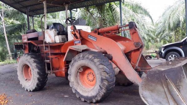 ขายด่วน. รถตักล้อยาง Hitachi. Lx70. ขนาดเท่า510 Wa100. ราคา. 690000 บาท 091 0359824 วัฒน์ สุราฎธานี คับ. ต่อรองได้ ขายด่วน. รถตักล้อยาง Hitachi. Lx70. ขนาดเท่า510 Wa100. ราคา. 690000 บาท 091 0359824 วัฒน์ สุราฎธานี คับ. ต่อรองได้