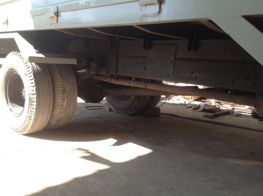 หกล้อติดเครน 2 ตัน  MISUBICHI เครนเก่านอก  ไม่เคยใช้ในไทย