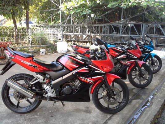 ขายcbr150คันละ20500บาทมี3คัน