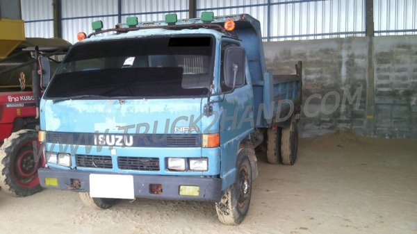 รถบรรทุก 6 ล้อดัมพ์   ISUZU Npr 115 แรงม้า เครื่อง  4BE1...ให้มาดูสภาพรถก่อนพร้อมทดลองขับ และสามารถต่อลองราคาได้อีกครับ