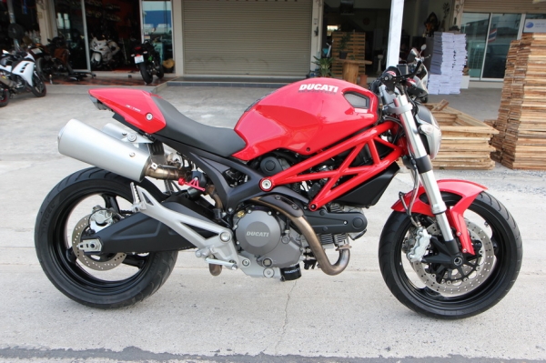 <<จัดไฟแนนท์>> สด-ขาย DUCATI M795 ปี2013 ABS  รถศูนย์