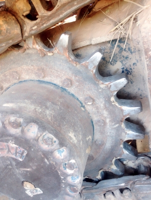 KOBELCO MARK III SK100 Yutani บอดี้สวย เครื่องเดิมปั๊มเดิมทำงานเร็วไม่มีโหลด ภายในเก๋งสะอาด แอร์เย็น หน้าจอครบ ช่วงล่างเอวแน่น โรลเลอร์โซ่บูทใบแทรกประมาณ 70\% พร้อมทำงานได้เลย เอกสารใบอินวอย ราคาต่อรองได้ครับ KOBELCO MARK III SK100 Yutani บอดี้สวย เครื่องเดิมปั๊มเดิมทำงานเร็วไม่มีโหลด ภายในเก๋งสะอาด แอร์เย็น หน้าจอครบ ช่วงล่างเอวแน่น โรลเลอร์โซ่บูทใบแทรกประมาณ 70\% พร้อมทำงานได้เลย เอกสารใบอินวอย ราคาต่อรองได้ครับ