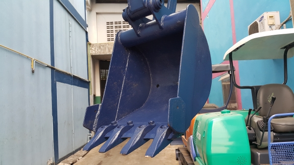 รถขุด KOMATSU รุ่น PC30-6- แทร็กเหล็กสวย นำเข้าจากญี่ปุ่น ตรวจเช็คสภาพแล้ว อย่างดี มือถือ /LINE ID:0818753444 รถขุด KOMATSU รุ่น PC30-6- แทร็กเหล็กสวย นำเข้าจากญี่ปุ่น ตรวจเช็คสภาพแล้ว อย่างดี มือถือ /LINE ID:0818753444