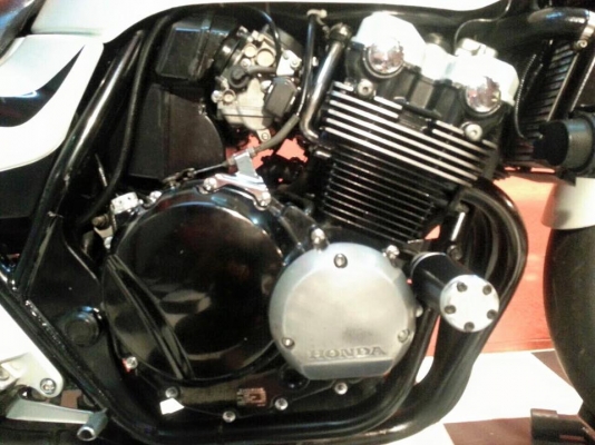 T&T BIKE RAMA2 ขายด่วนเพียง 94500 ฿HONDA CB400 TEC3 ปี2005 สภาพนางฟ้า อินวอย + สรรพสามิต พรบ.ครบ สีสวยเงาคับเครื่องดี แน่นๆ T&T BIKE RAMA2 ขายด่วนเพียง 94500 ฿HONDA CB400 TEC3 ปี2005 สภาพนางฟ้า อินวอย + สรรพสามิต พรบ.ครบ สีสวยเงาคับเครื่องดี แน่นๆ