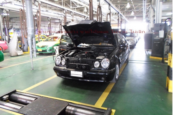 MERCEDES-BENZ E-CLASS E230 W210 (นิวอาย)