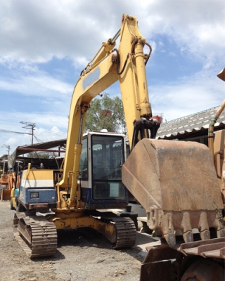Komatsu PC120-6