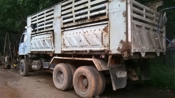 ขาย 10 ล้อดั๊มพ์ ISUZU (ร็อกกี้)