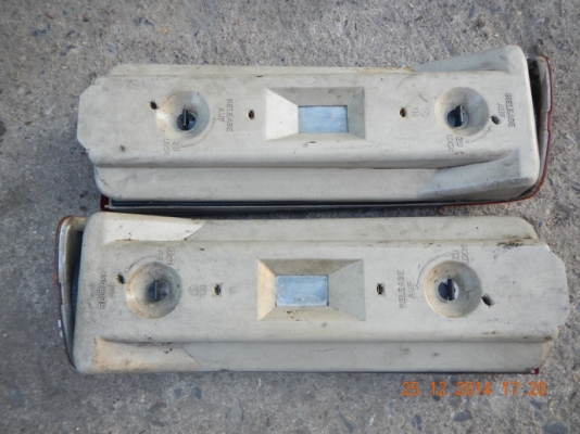 ขายไฟท้าย bmw E30 ไฟ2ชั้น   สภาพดี