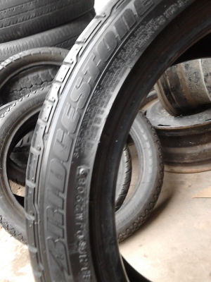 225/45R17 BRIDGESTONE TURANZA RE050A II  TEL.081-427-3941