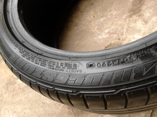 225/45R17 BRIDGESTONE TURANZA RE050A II  TEL.081-427-3941