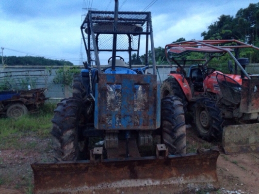 รถไถ newholland