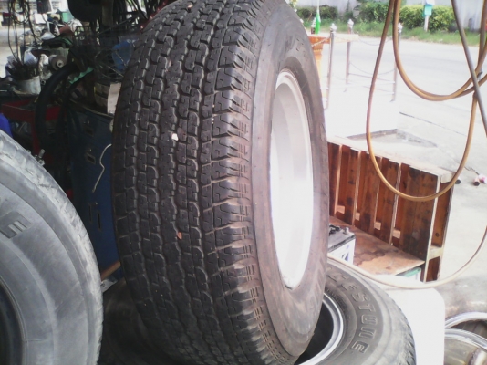 แม๊ก 6 รู 16X7J MITSUBISHI ปาเจโร่ และ NAVARA ยางBRIDGESTONE 265/70R16 ชุด 4 ล้อ TEL.081-427-3941 แม๊ก 6 รู 16X7J MITSUBISHI ปาเจโร่ และ NAVARA ยางBRIDGESTONE 265/70R16 ชุด 4 ล้อ TEL.081-427-3941