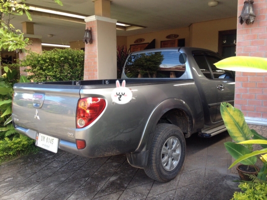 Mitsubishi Triton Mitsubishi Triton