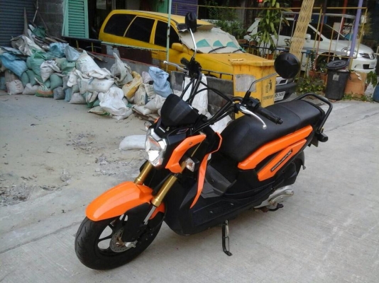 ขาย  Honda Zoomer-x สี ส้ม ปี 2014 (รถ4เดือน) 38,000 บาท