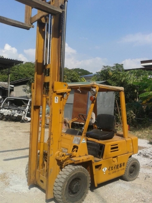 ขาย ฟอร์คลิฟต์ KONATSU FD20 นำเข้าจากประเทศ ญี่ปุ่น ขาย ฟอร์คลิฟต์ KONATSU FD20 นำเข้าจากประเทศ ญี่ปุ่น