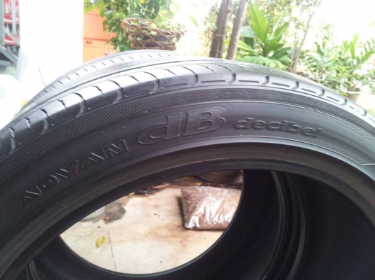 ขายยาง YOKOHAMA DECIBEL 215/45/17 ปี 12 คู่เดียว ขายยาง YOKOHAMA DECIBEL 215/45/17 ปี 12 คู่เดียว