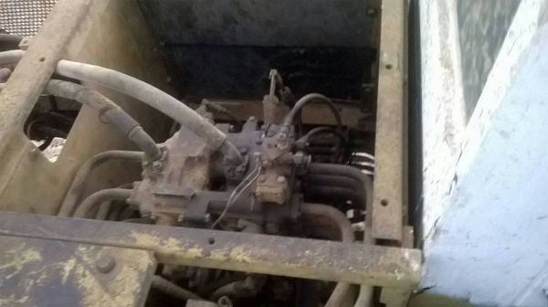 ***ขายแล้วครับขอบคุณ Truck2hand ขายแบคโฮ200 ราคาเบาๆ KOMATSU PC200-3 เครื่องเดิม ปั้มเดิม เครื่องแน่น ปั้มดี แรง ทำงานดี เร็วดี ไม่โหลด บูมอาร์มสวยไม่ปะไม่ดาม บุ้งกี๋หนา เอวดี แน่นดี ไม่แตกไม่ร้าว ช่วงล่าง70-80\% โซ่ดีหนา แทร็กดีครบ เฟรมหนาไม่ผุ โรลเลอร์ดี ***ขายแล้วครับขอบคุณ Truck2hand ขายแบคโฮ200 ราคาเบาๆ KOMATSU PC200-3 เครื่องเดิม ปั้มเดิม เครื่องแน่น ปั้มดี แรง ทำงานดี เร็วดี ไม่โหลด บูมอาร์มสวยไม่ปะไม่ดาม บุ้งกี๋หนา เอวดี แน่นดี ไม่แตกไม่ร้าว ช่วงล่าง70-80\% โซ่ดีหนา แทร็กดีครบ เฟรมหนาไม่ผุ โรลเลอร์ดี