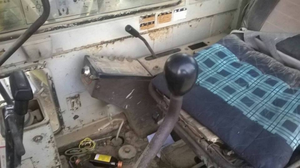 ***ขายแล้วครับขอบคุณ Truck2hand ขายแบคโฮ200 ราคาเบาๆ KOMATSU PC200-3 เครื่องเดิม ปั้มเดิม เครื่องแน่น ปั้มดี แรง ทำงานดี เร็วดี ไม่โหลด บูมอาร์มสวยไม่ปะไม่ดาม บุ้งกี๋หนา เอวดี แน่นดี ไม่แตกไม่ร้าว ช่วงล่าง70-80\% โซ่ดีหนา แทร็กดีครบ เฟรมหนาไม่ผุ โรลเลอร์ดี ***ขายแล้วครับขอบคุณ Truck2hand ขายแบคโฮ200 ราคาเบาๆ KOMATSU PC200-3 เครื่องเดิม ปั้มเดิม เครื่องแน่น ปั้มดี แรง ทำงานดี เร็วดี ไม่โหลด บูมอาร์มสวยไม่ปะไม่ดาม บุ้งกี๋หนา เอวดี แน่นดี ไม่แตกไม่ร้าว ช่วงล่าง70-80\% โซ่ดีหนา แทร็กดีครบ เฟรมหนาไม่ผุ โรลเลอร์ดี