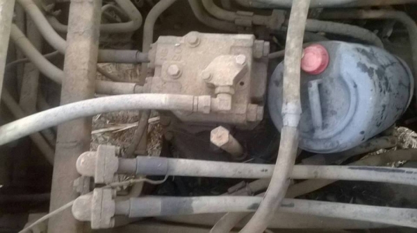 ***ขายแล้วครับขอบคุณ Truck2hand ขายแบคโฮ200 ราคาเบาๆ KOMATSU PC200-3 เครื่องเดิม ปั้มเดิม เครื่องแน่น ปั้มดี แรง ทำงานดี เร็วดี ไม่โหลด บูมอาร์มสวยไม่ปะไม่ดาม บุ้งกี๋หนา เอวดี แน่นดี ไม่แตกไม่ร้าว ช่วงล่าง70-80\% โซ่ดีหนา แทร็กดีครบ เฟรมหนาไม่ผุ โรลเลอร์ดี ***ขายแล้วครับขอบคุณ Truck2hand ขายแบคโฮ200 ราคาเบาๆ KOMATSU PC200-3 เครื่องเดิม ปั้มเดิม เครื่องแน่น ปั้มดี แรง ทำงานดี เร็วดี ไม่โหลด บูมอาร์มสวยไม่ปะไม่ดาม บุ้งกี๋หนา เอวดี แน่นดี ไม่แตกไม่ร้าว ช่วงล่าง70-80\% โซ่ดีหนา แทร็กดีครบ เฟรมหนาไม่ผุ โรลเลอร์ดี