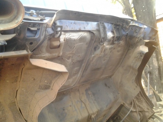 ISUZU 6ดั้ม  NPR  72L  เครื่อง  4HJ  1