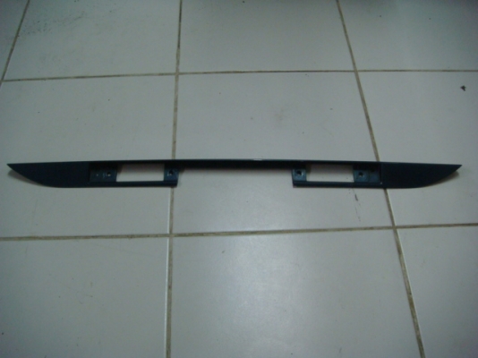 ขายแผงยึดไฟส่องป้าย W140