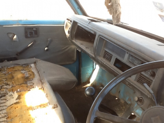 จองแล้วครับพี่น้องจากขอนแก่นจร้าขายครับkt26เครื่อง4bc2ยาง750/15แคชชีแดงตลอดเส้นไม่ไม่ผุหัวไม่ผุเครื่องหลวมยางต้องเปลี่ยนใหม่4เส้นช่วงล่างดีวิ่งใด้สบายๆราคาเบาๆๆทะเบียน31ธค58