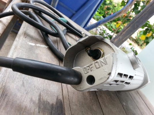 เจียรคอตรง  MITACHI MGS-38S