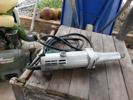 เจียรคอตรง  MITACHI MGS-38S