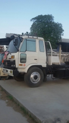ขายรถหกล้อหัวลาก NISSAN UD CPA180 เครื่อง PE  180 แรงม้า รถปี 2538