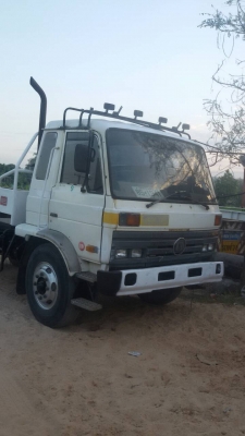 ขายรถหกล้อหัวลาก NISSAN UD CPA180 เครื่อง PE  180 แรงม้า รถปี 2538