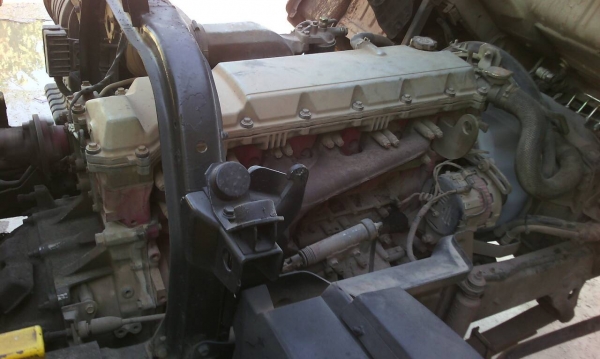 ขายรถ6ล้อรถนำเข้าติดโม่ปูนตรง3.5คิวเครื่อง210มีเล่มทะเบียนรถวิ่งได้144500กิโล ขายรถ6ล้อรถนำเข้าติดโม่ปูนตรง3.5คิวเครื่อง210มีเล่มทะเบียนรถวิ่งได้144500กิโล