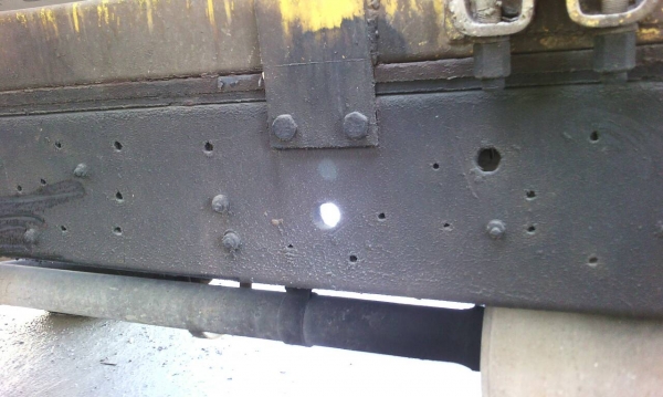 ขายรถ6ล้อรถนำเข้าติดโม่ปูนตรง3.5คิวเครื่อง210มีเล่มทะเบียนรถวิ่งได้144500กิโล ขายรถ6ล้อรถนำเข้าติดโม่ปูนตรง3.5คิวเครื่อง210มีเล่มทะเบียนรถวิ่งได้144500กิโล