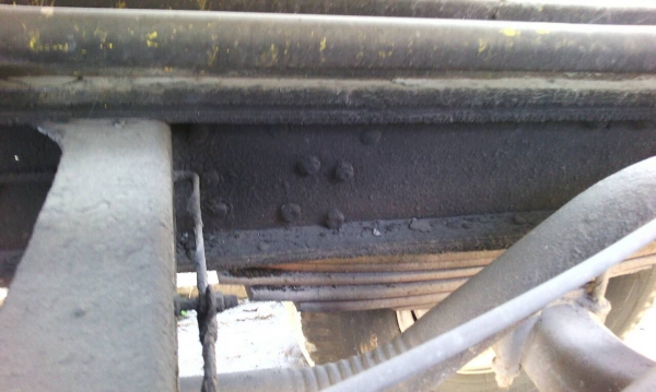 ขายรถ6ล้อรถนำเข้าติดโม่ปูนตรง3.5คิวเครื่อง210มีเล่มทะเบียนรถวิ่งได้144500กิโล ขายรถ6ล้อรถนำเข้าติดโม่ปูนตรง3.5คิวเครื่อง210มีเล่มทะเบียนรถวิ่งได้144500กิโล