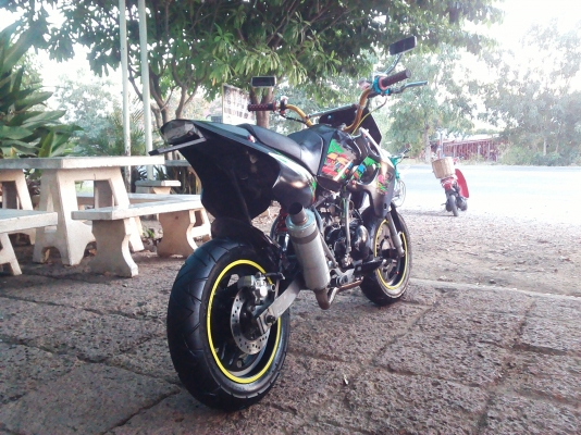 ขายตามสภาพ Ksr (รถหลุดจำนำ)ไม่มีเอกสารอะไรเลย รถขี่ได้ปกติ ค่าตัว 19500 บาท สนใจโทร 089-8054390 โอ๋ อยู่จังหวัดลพบุรี